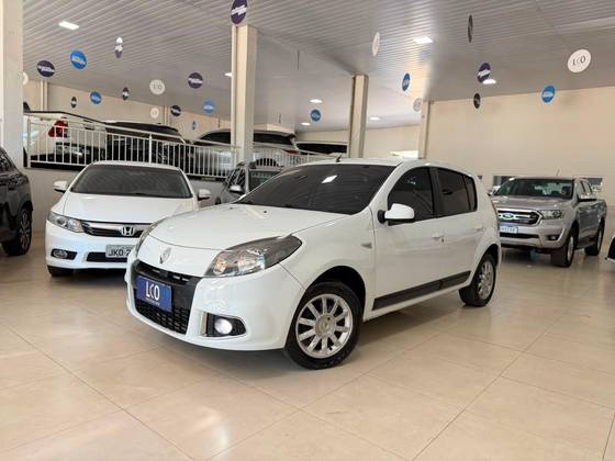 RENAULT SANDERO 1.6 PRIVILÈGE 8V FLEX 4P MANUAL RENAULT SANDERO 1.6 PRIVILÈGE 8V FLEX 4P MANUAL